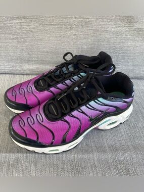Nike Air Max Plus TN Purple Teal Gradient Women’s 9